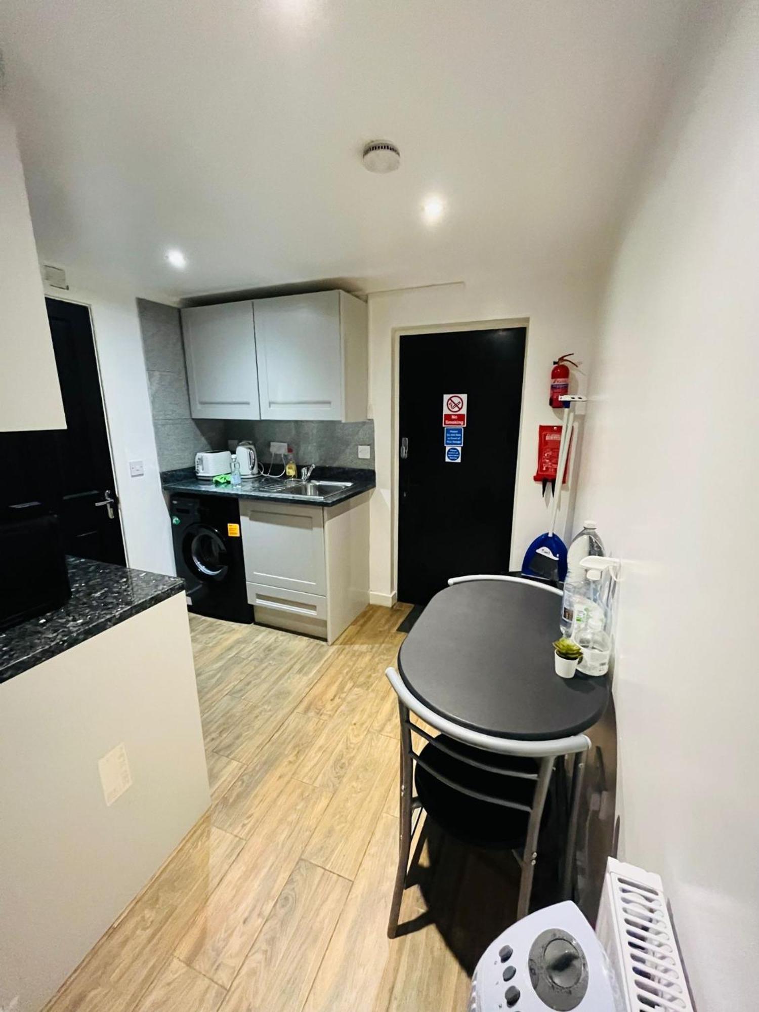 Exclusive Private One Bedroom Suite London Exteriör bild